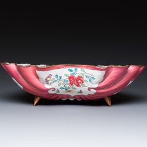 A Chinese Canton enamel helm-shaped ewer with shell-shaped basin, Yongzheng/Qianlong — photo 6
