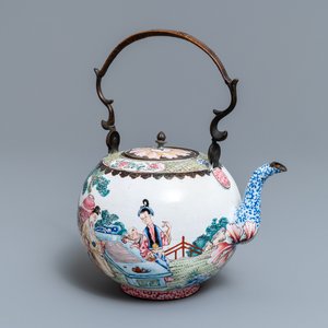 A Chinese Canton enamel kettle with figures in a garden, Yongzheng — photo 7