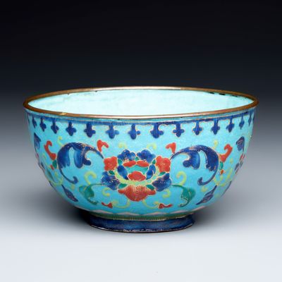 A Chinese Canton enamel 'Lotus Scroll' bowl, Qianlong/Jiaqing