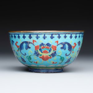 A Chinese Canton enamel 'Lotus Scroll' bowl — photo 2