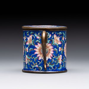 A Chinese Canton enamel mustard jar and square dish, Qianlong/Jiaqing — 照片 5