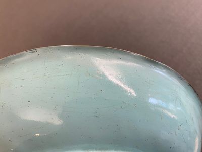 A Chinese Canton enamel 'san niang jiao zi' plate, Shang Xin 賞心 mark, Qianlong — 照片 10