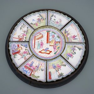 A Chinese Canton enamel sweetmeat set in box, 19th C. — 照片 1