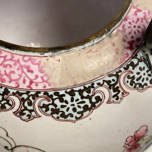 A Chinese Canton enamel teapot on warming stand, Qianlong — 照片 10