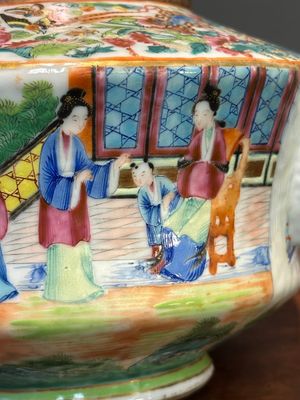 A Chinese Canton famille rose 11-piece tea service, 19th C. — photo 11