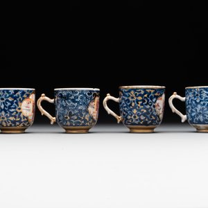 A Chinese Canton famille rose 18-piece 'mandarin subject' tea service, Qianlong — foto 14