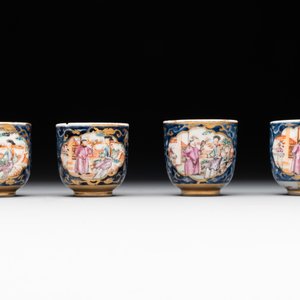 A Chinese Canton famille rose 18-piece 'mandarin subject' tea service, Qianlong — foto 15