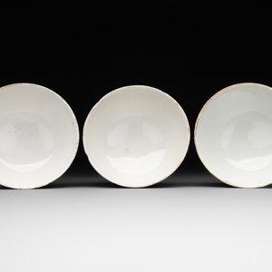 A Chinese Canton famille rose 18-piece 'mandarin subject' tea service, Qianlong — foto 24