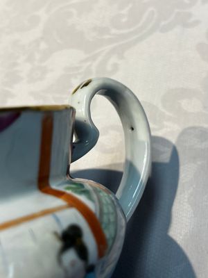 A Chinese Canton famille rose 20-piece tea service with figural design, 19th C. — photo 76