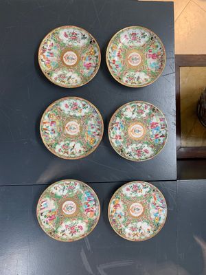 A Chinese Canton famille rose 62-piece Scottish market Ormiston armorial tea service, 19th C. — photo 1