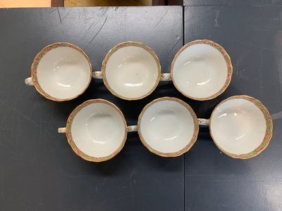 A Chinese Canton famille rose 62-piece Scottish market Ormiston armorial tea service, 19th C. — photo 17