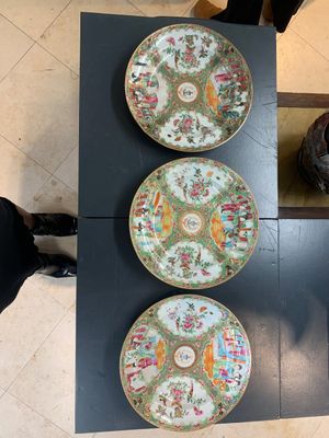 A Chinese Canton famille rose 62-piece Scottish market Ormiston armorial tea service, 19th C. — photo 29
