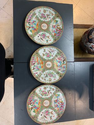 A Chinese Canton famille rose 62-piece Scottish market Ormiston armorial tea service, 19th C. — photo 35