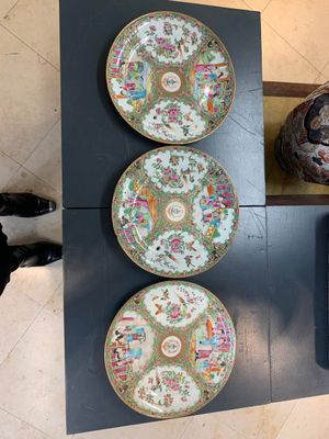 A Chinese Canton famille rose 62-piece Scottish market Ormiston armorial tea service, 19th C. — photo 37