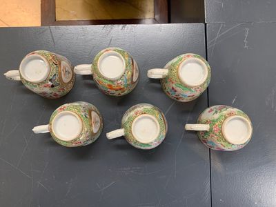 A Chinese Canton famille rose 62-piece Scottish market Ormiston armorial tea service, 19th C. — photo 10