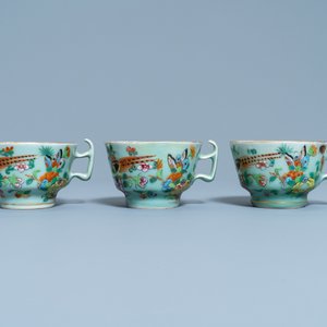 A Chinese Canton famille rose celadon-ground service, 19th C. — 照片 34