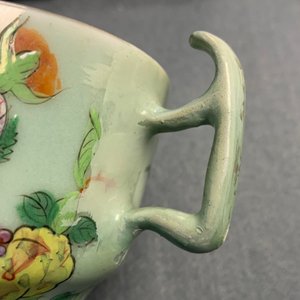 A Chinese Canton famille rose celadon-ground service, 19th C. — 照片 60