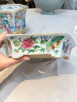 A Chinese Canton famille rose hexagonal planter and stand with narrative design — photo 16