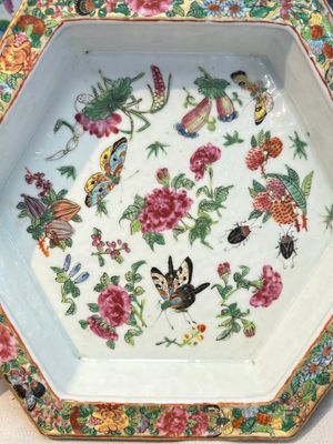 A Chinese Canton famille rose hexagonal planter and stand with narrative design — photo 18