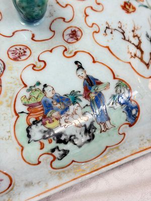 A Chinese Canton famille rose hexagonal tureen and cover, Qianlong — foto 22