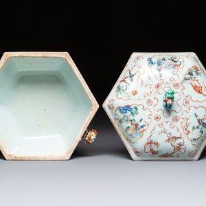 A Chinese Canton famille rose hexagonal tureen and cover, Qianlong — foto 7