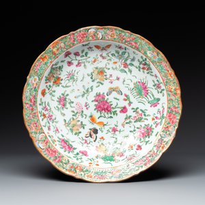 A Chinese Canton famille rose jardinière and stand with court scenes, 19th C. — photo 8