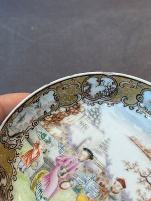 A Chinese Canton famille rose 'mandarin subject' covered teapot and a pair of saucers, Qianlong — photo 6