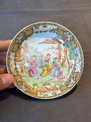 A Chinese Canton famille rose 'mandarin subject' covered teapot and a pair of saucers, Qianlong — photo 9