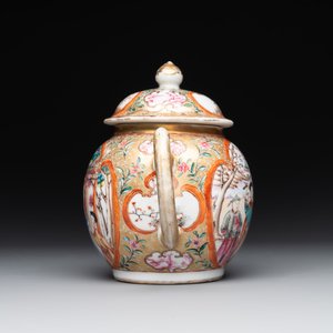 A Chinese Canton famille rose 'mandarin subject' covered teapot and a pair of saucers, Qianlong — photo 7