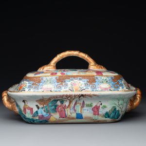 A Chinese Canton famille rose 'mandarin subject' oval dish, a strainer, a covered tureen and stand, 19th C. — 照片 4