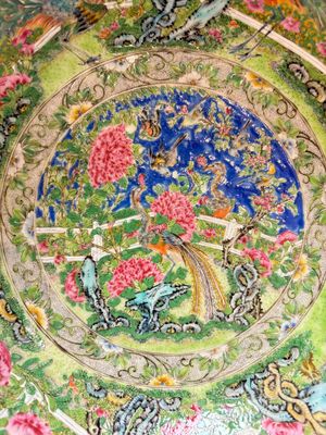 A Chinese Canton famille rose 'peacock' punch bowl, 19th C. — 照片 6