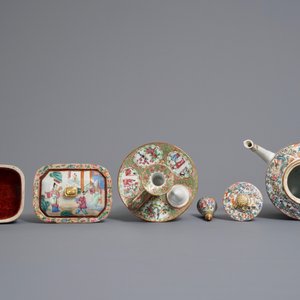 A Chinese Canton famille rose teapot, a candle holder and box and cover, 19th C. — 照片 6