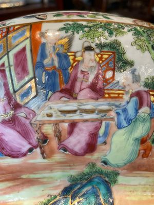 A Chinese Canton famille rose tureen and cover with narrative design, 19th C. — 照片 16