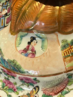 A Chinese Canton famille rose tureen and cover with narrative design, 19th C. — 照片 7
