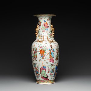 A Chinese Canton famille rose 'Wu Shuang Pu' vase, 19th C. — foto 3