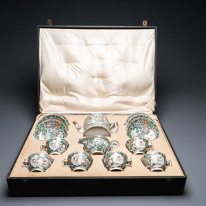 A Chinese Canton famille verte 14-piece tea service in presentation box, 19th C. — 照片 3