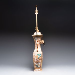 A Chinese Canton gilt famille rose covered vase with mandarin design, mounted as a lamp, Qianlong — foto 2
