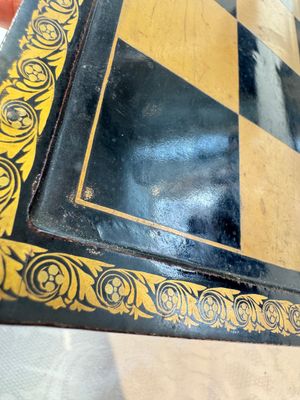 A Chinese Canton gilt-lacquered backgammon board, 19th C. — 照片 1