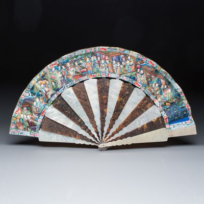 A Chinese Canton painted paper, mother-of-pearl and tortoiseshell folding fan, 19th C.