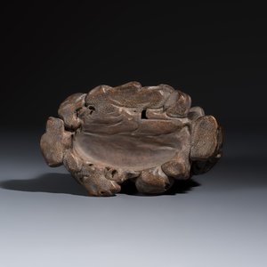 A Chinese carved bamboo seated figure of Dongfang Shuo — foto 7
