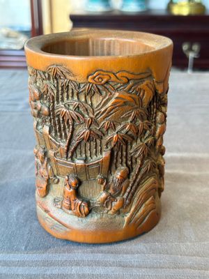 A Chinese carved bamboo 'Seven Sages of the Bamboo Grove' brush pot, 19th C. — 照片 5