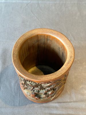 A Chinese carved bamboo 'Seven Sages of the Bamboo Grove' brush pot, 19th C. — 照片 6
