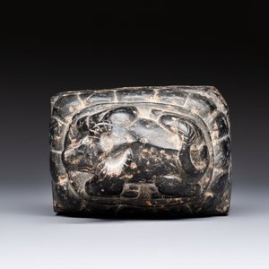 A Chinese carved black stone paper weight in the shape of a reclining buffalo on a lotus throne, Northern and Southern dynasties — photo 6