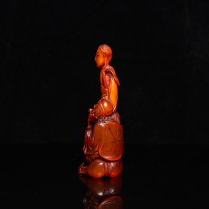A Chinese carved buffalo horn group, Qing — 照片 2