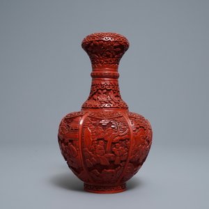 A Chinese carved cinnabar lacquer bottle vase, 19/20th C. — photo 5
