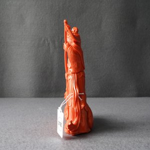 A Chinese carved coral group with a laughing Buddha, Republic, 20th C. — 照片 11