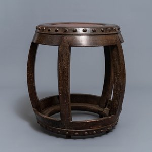A Chinese carved hardwood stand with rootwood top, 19th C. — 照片 5