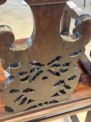 A Chinese carved hongmu armchair, 19th C. — foto 12