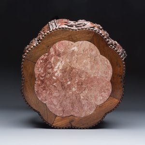 A Chinese carved hongmu marble-top stand — 照片 7