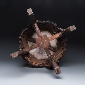 A Chinese carved hongmu marble-top stand — 照片 8